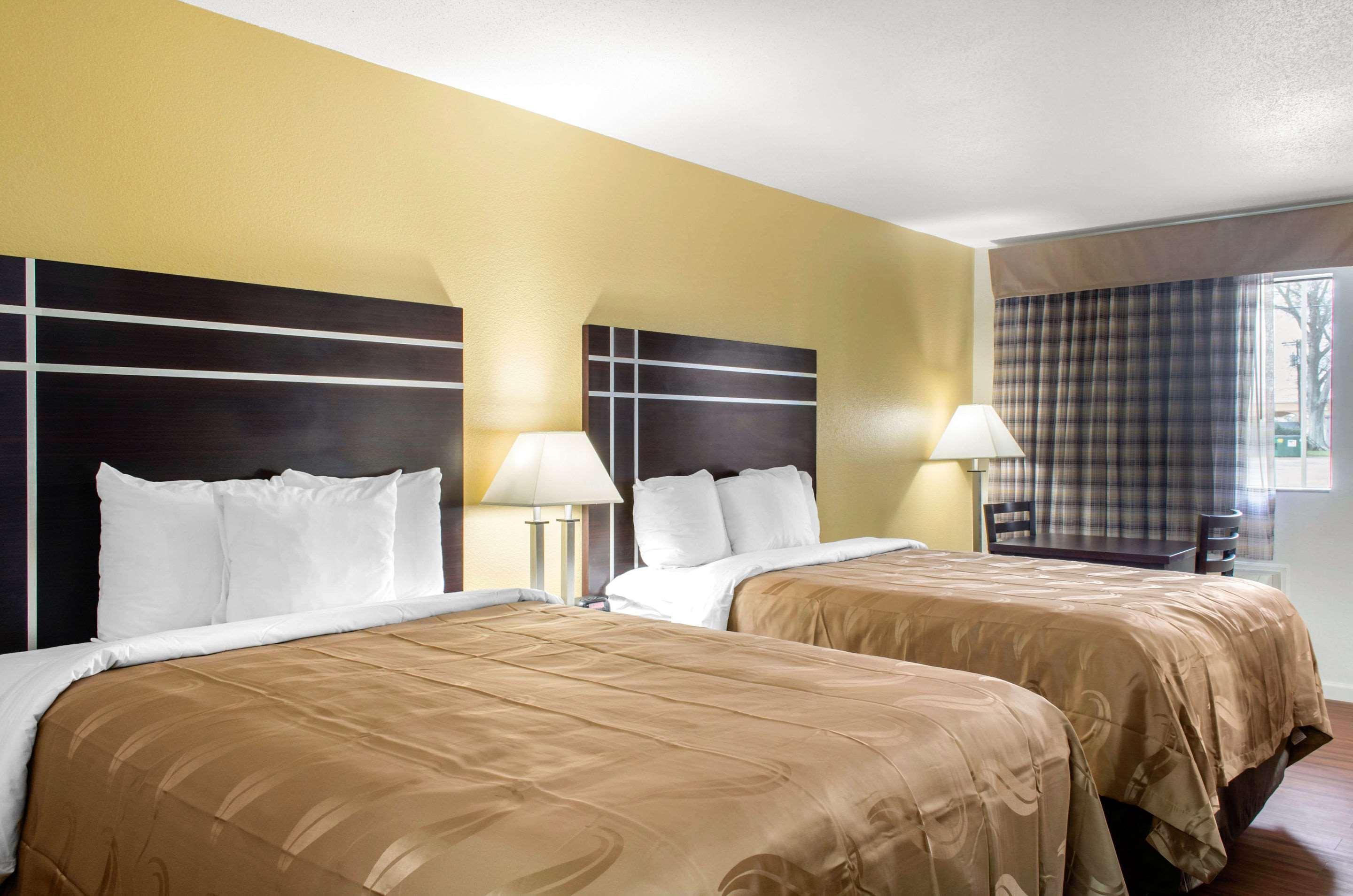 Quality Inn McComb Esterno foto